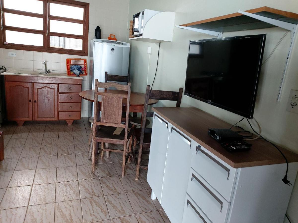 فيلا 0006.02 - Maranduba - Chale - 1 Dorm - 5 Pess - 3 Quadras Do Mar - Piscina Coletiva - Wifi أوباتوبا المظهر الخارجي الصورة